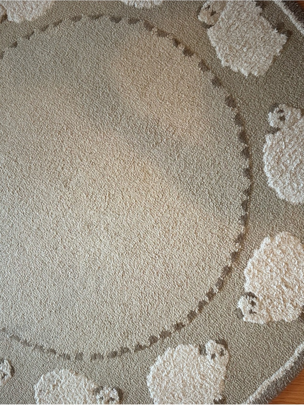 discontinued Pottery Barn Kids "Counting Sheep" Hand-Tufted Wool Round Rug 5 Ft